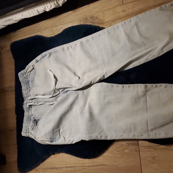 CALVIN KLEIN jogger Jeans size 28 BRAND NEW never worn. - Picture 3 of 6